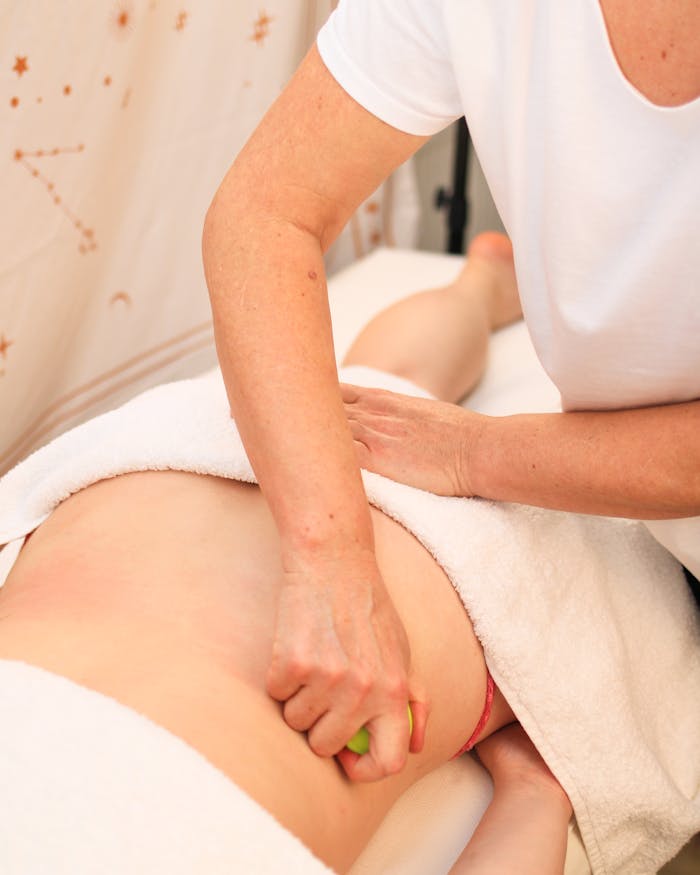 services-01 A soothing massage session focusing on relaxation and wellness.